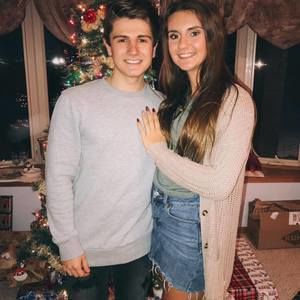 Meet your Posher, Haeley m